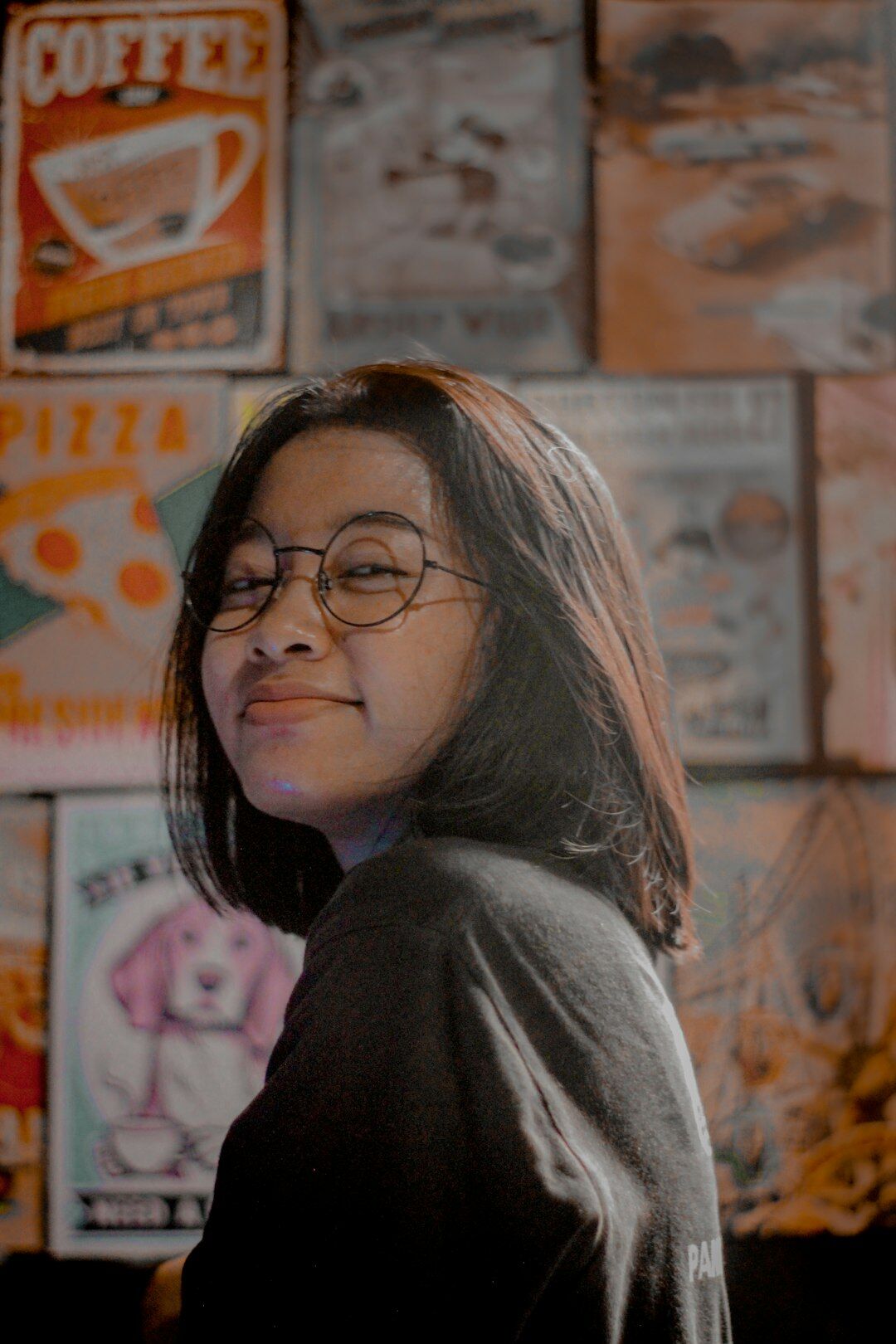 Portrait of a woman journalist working at a newsroom desk
